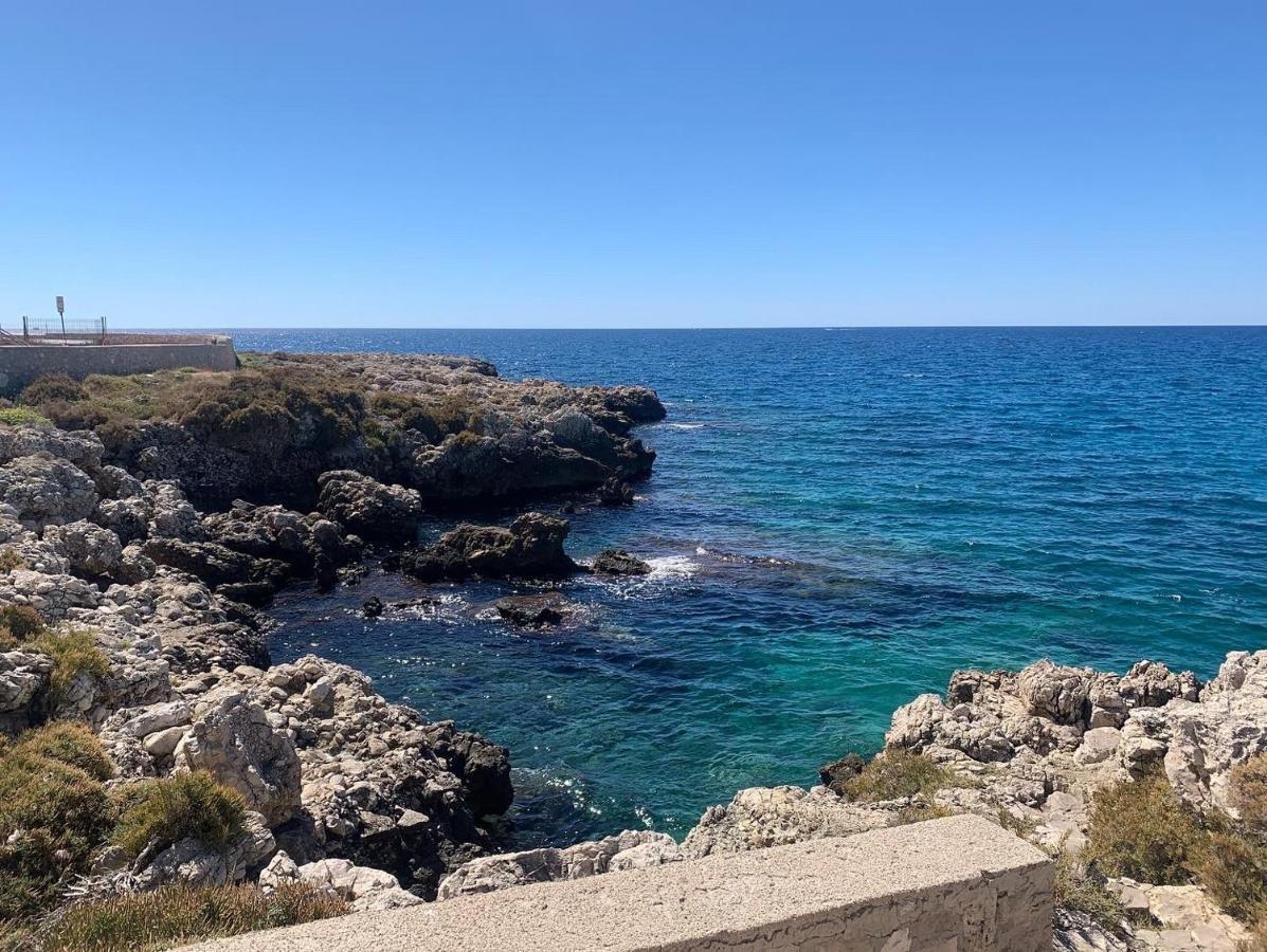 Dimora Del Casale Acomodação com café da manhã Brindisi Exterior foto