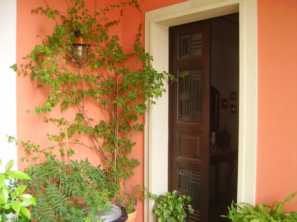 Dimora Del Casale Acomodação com café da manhã Brindisi Exterior foto