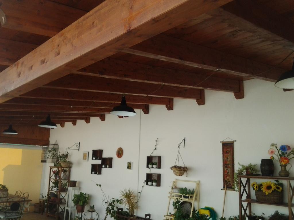 Dimora Del Casale Acomodação com café da manhã Brindisi Exterior foto