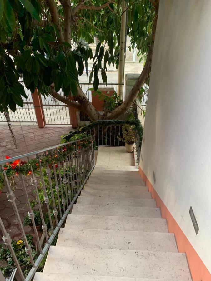 Dimora Del Casale Acomodação com café da manhã Brindisi Exterior foto